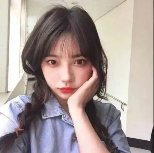 女生头像蓝天白云阳光清风细雨浮尘无一是你无一不是你