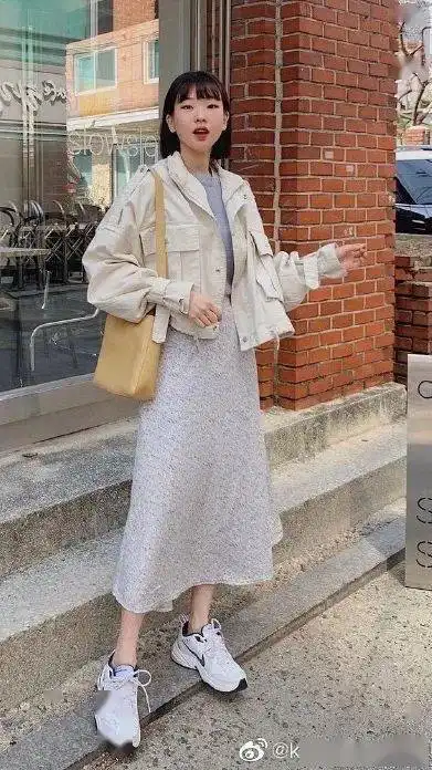 超甜美的韩系穿搭,上身温柔显气质,做一回淑女吧