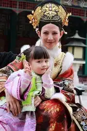 组图网络爆红的00后大盘点小盟主们私照曝光