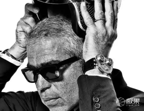 欧美土豪新玩具80万的水母表竟成大型装b车祸现场...