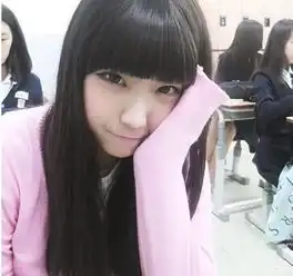 这个女生是谁啊