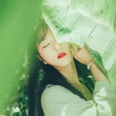 古风头像女唯美淡雅仙气十足的白衣古风女子图片