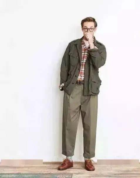 型男秋季首选,年度超火的墨绿色系5种穿搭提案