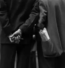 生活是蜜还是药