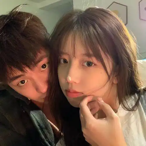 情侣头像欲系情头何惧