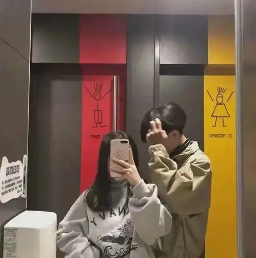 情侣头像真人小孩猫咪可爱适合单身狗发的沙雕文案