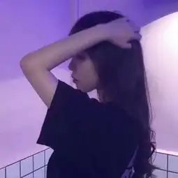 忧郁伤感女生背影头像一个人伤感孤单女生头像
