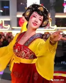 不倒翁女孩火遍全网,有人远赴千里,只为看她一眼