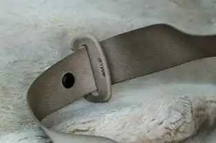 你知道绑着生命的安全带也是会老化的吗