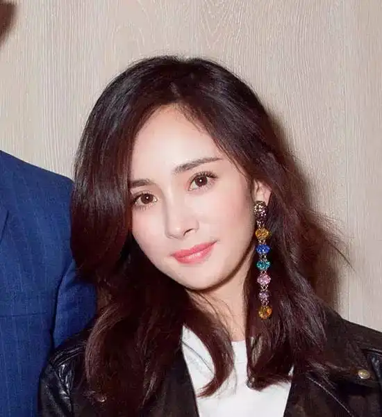 最受女星们追捧的杏叶妆,有没有美倒你