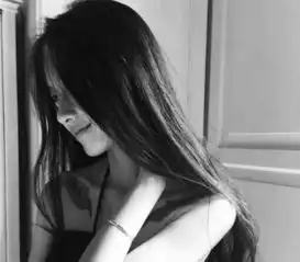 黑色系女生头像抑郁女生