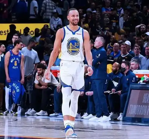 凯尔特人成功晋级总决赛,与勇士总决赛会师,究竟谁会笑到最后