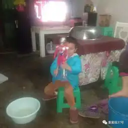 父亲节那天,父亲答应来成都看病,第二天遇难于长宁地震