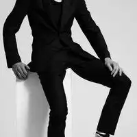 有抱着猫暖男头像微信头像图片大全