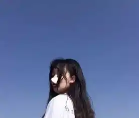 搞怪深情闺蜜头像我可以不要男朋友,但我一定要有个女朋友