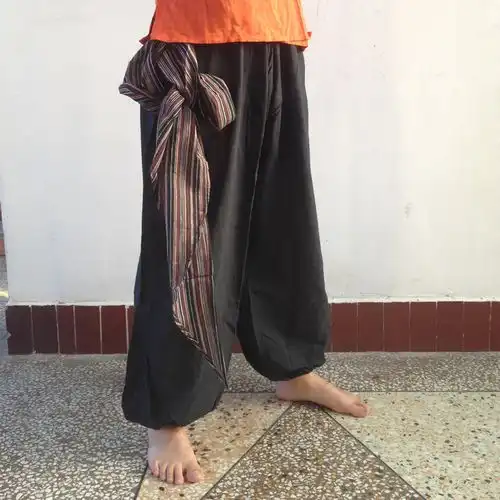 萌豹家尼泊尔带回大裆裤纯色系店主真人秀