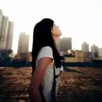 黑色系女生头像个性背影