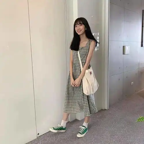 夏季搭配连衣裙平底鞋夏季必爆组合,时髦惨了