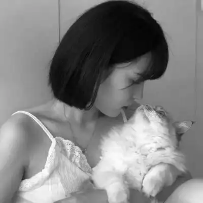 头像灰色系列女,你搞怪的样子真可爱
