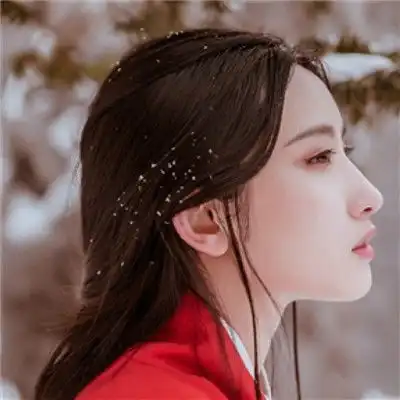 红色衣服动漫头像女生女