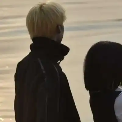 情侣头像只发一半,山上的笋都被夺完了