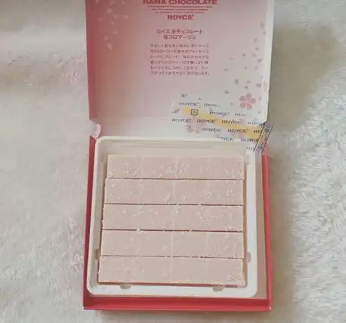 萌翻少女心的9款樱花季限定零食,吃完我粉了