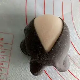 年味十足的中式面点猪小屁卡通造型馒头