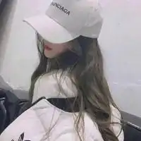 戴帽子女生头像图片网图女生戴着帽子的头像