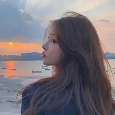 现实却很喜欢的文案