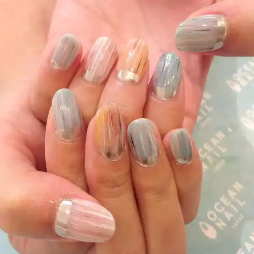 时尚时尚最时尚火爆日本的半镜面美甲了解一下