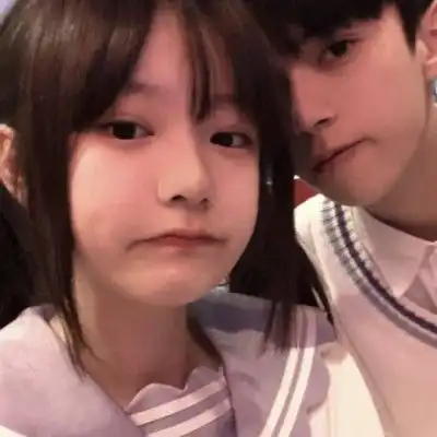 情侣头像一定要给喜欢的人备注awm