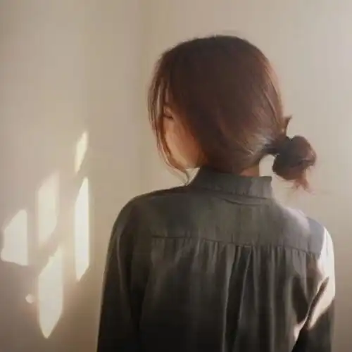 别嫁的太远,我怕你受了委屈还回不了家