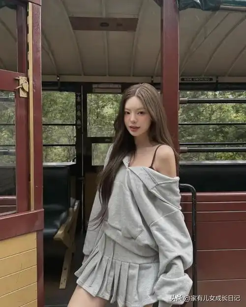 跟着ins风学韩系穿搭春夏简约氛围感衬衫时尚穿搭,松弛高级感
