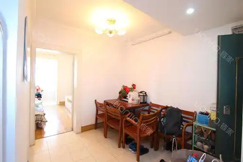 彭浦地铁一号线附近精致一室户