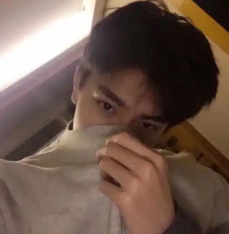 情侣头像暧昧禁欲系高冷