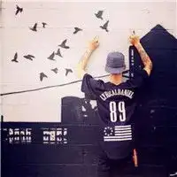 孤独黑色系头像男背影qq