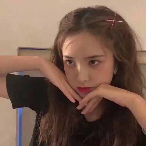 头像有个很可爱的人正在看我发的图