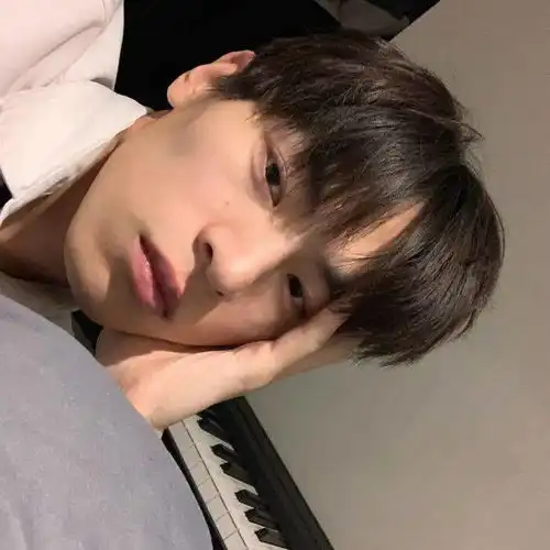 头像任何你喜欢做的事都不叫浪费时间