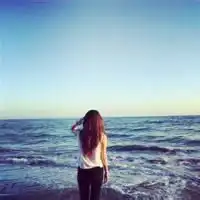 微信背影头像女海边微信头像图片大全