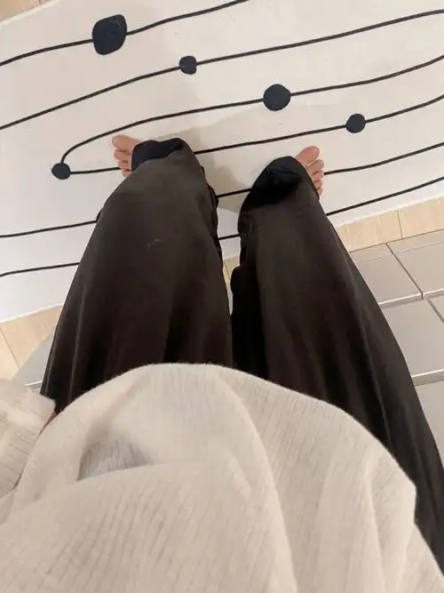 有这个特点的女生,夏天还是别穿牛仔裤了