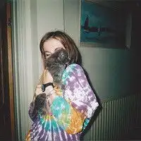 女生qq头像抱着猫咪
