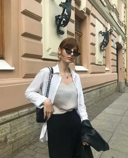 还在穿少女风这几套冷色系搭配太高级,尽显女人味