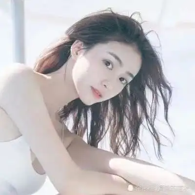 头像禁欲系高级感安悦溪