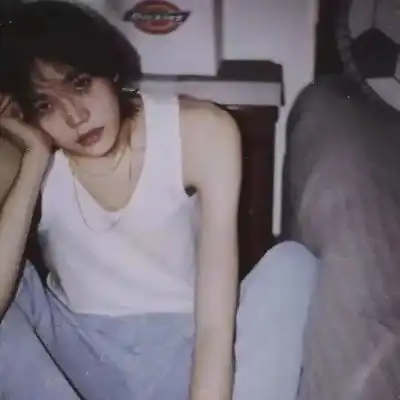 ins宝藏有点丧男生头像