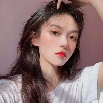 2019御姐女头像高冷气质