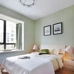 卧室三居飘窗绿色装修效果图2017卧室三居飘窗绿色家装图片欣赏