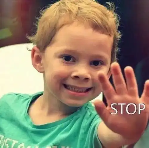 这些小动作,面试官一看就知道你在撒谎