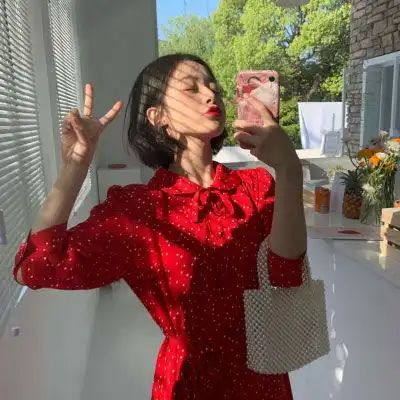 红色系女生头像可爱清新很酷女生头像图片