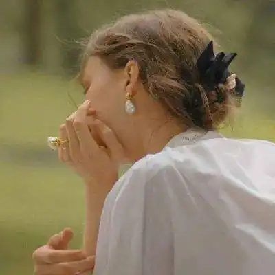 女生头像ins复古欧美女头像