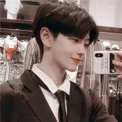 真人优质男头撩妹高清头像,全部是阿宝色系的